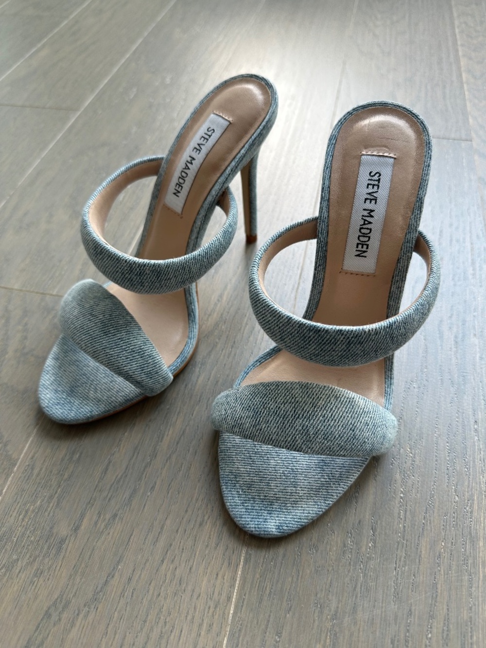 Steve Madden Sudden Denim Puffed Strap High Heel Sandal - Size 6 - Picture 2 of 6